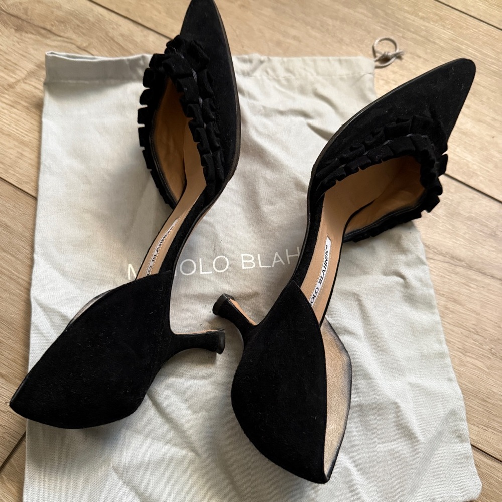 Manolo Blahnik Black Suede Kitten Heel Size 10 41 - Picture 2 of 7